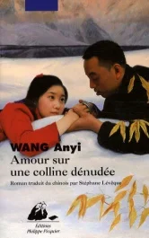 Amour sur une colline dénudée