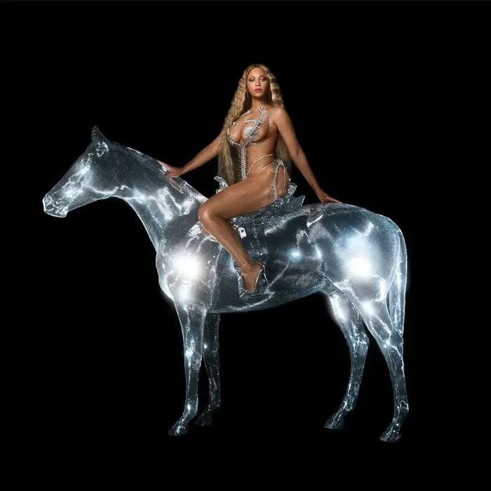 Beyoncé – Renaissance (Deluxe) (Random Poster) (Booklet) (2 LP)