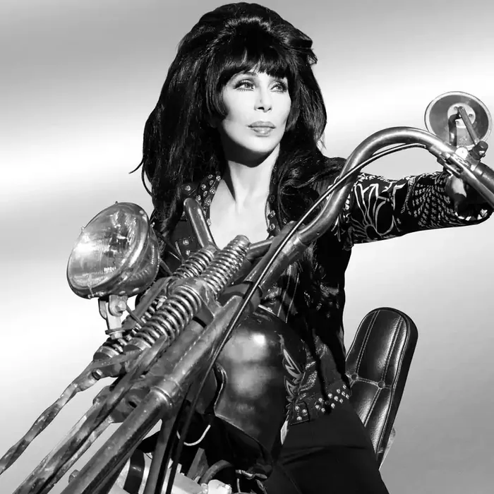 Cher – Forever Classics (Silver Cover) (CD)