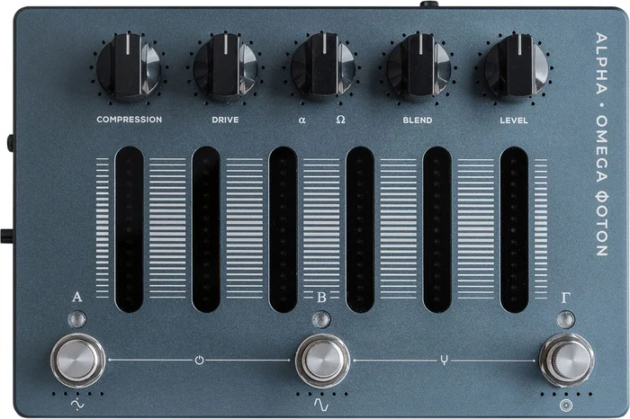 DARKGLASS Electronics Alpha Oméga Photon Compressor
