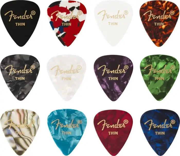Fender 351 Shape Celluloid Medley 12 Médiators