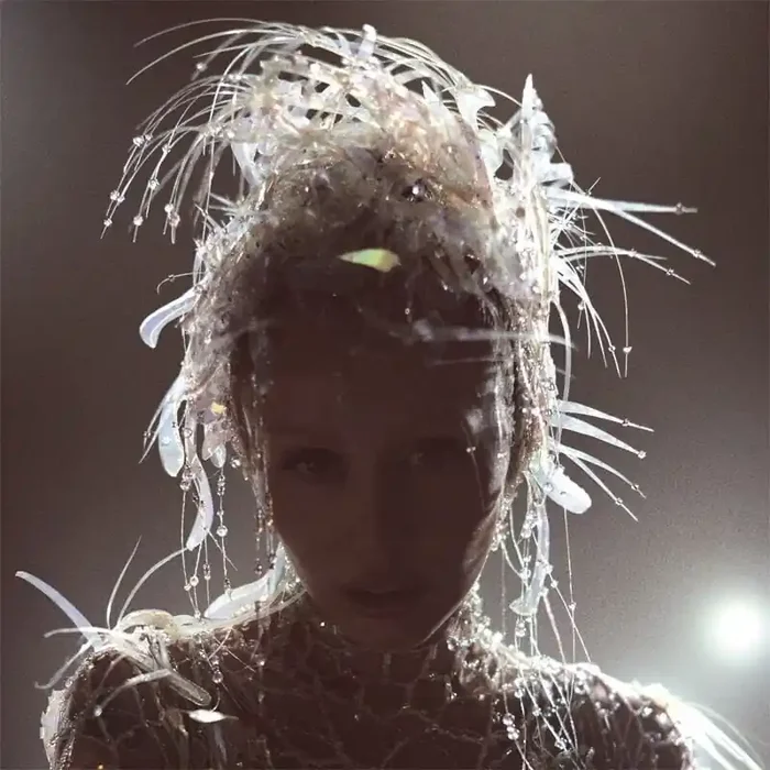 Miley Cyrus – Something Beautiful (LP)