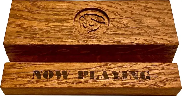 Music Box Designs Groove Deluxe Support de table pour disques LP Oak