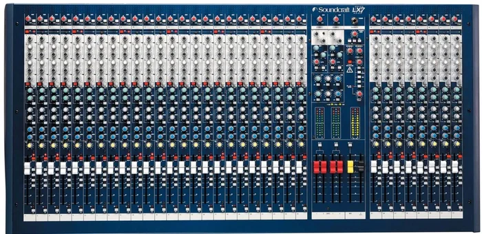 SOUNDCRAFT LX7ii 16 Voies