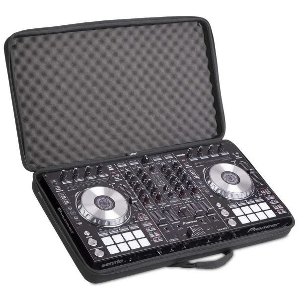 UDG Creator Controller Hardcase Extra Large Black MK2 – U8303BL – Image 2