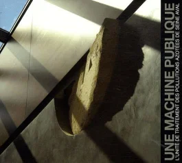UNE MACHINE PUBLIQUE